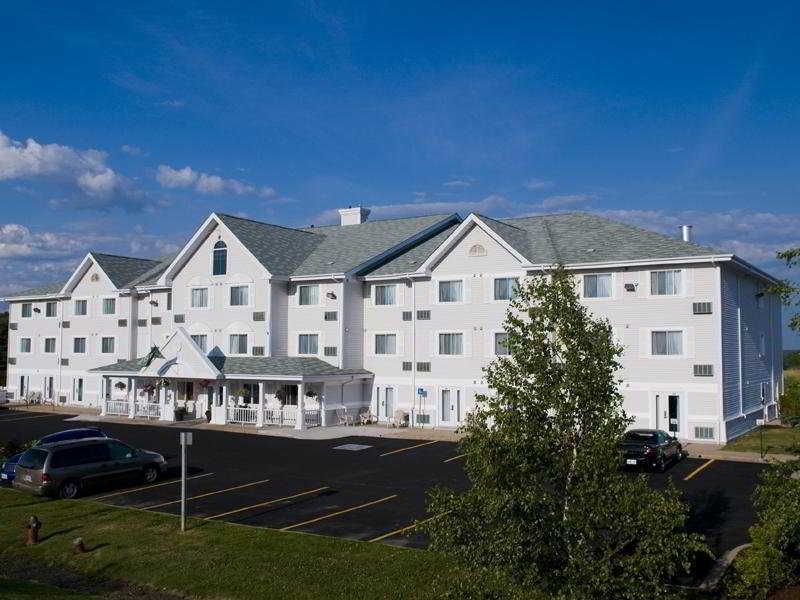 Travelodge Suites By Wyndham Монктън Екстериор снимка